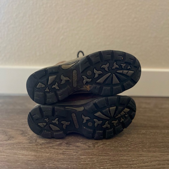 Womens 7.5 Hiking Boots Hi-Tec - Picture 4 of 6